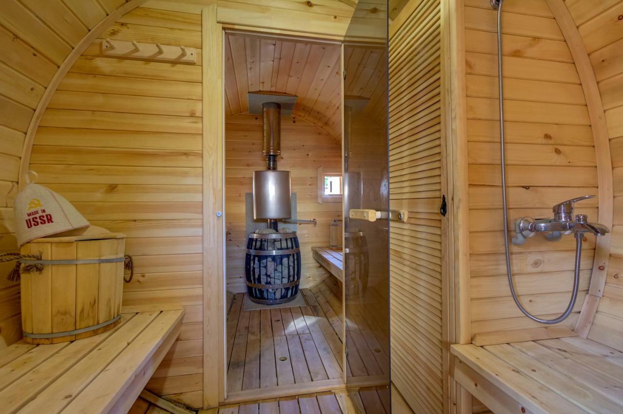 Hillside Karakol B&B Εξωτερικό φωτογραφία