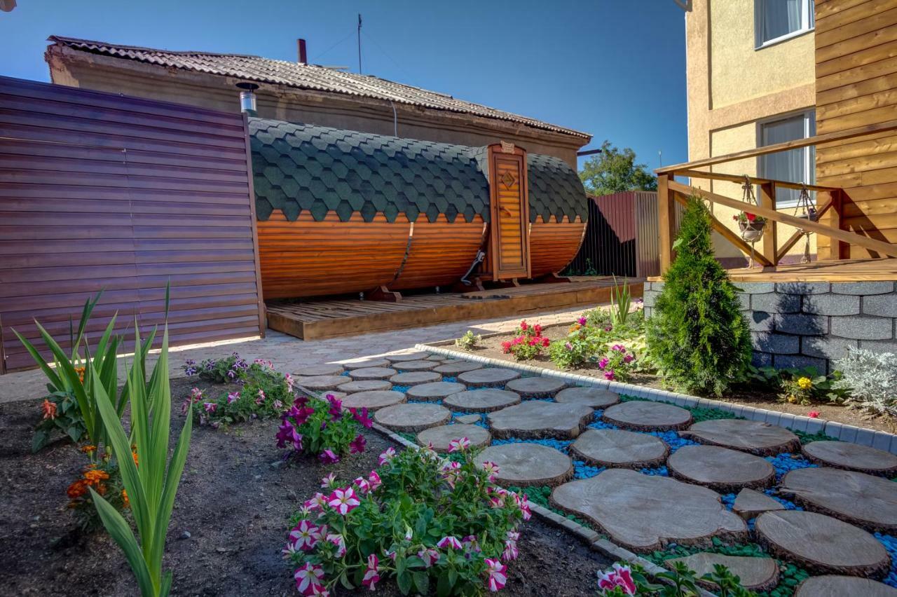 Hillside Karakol B&B Εξωτερικό φωτογραφία