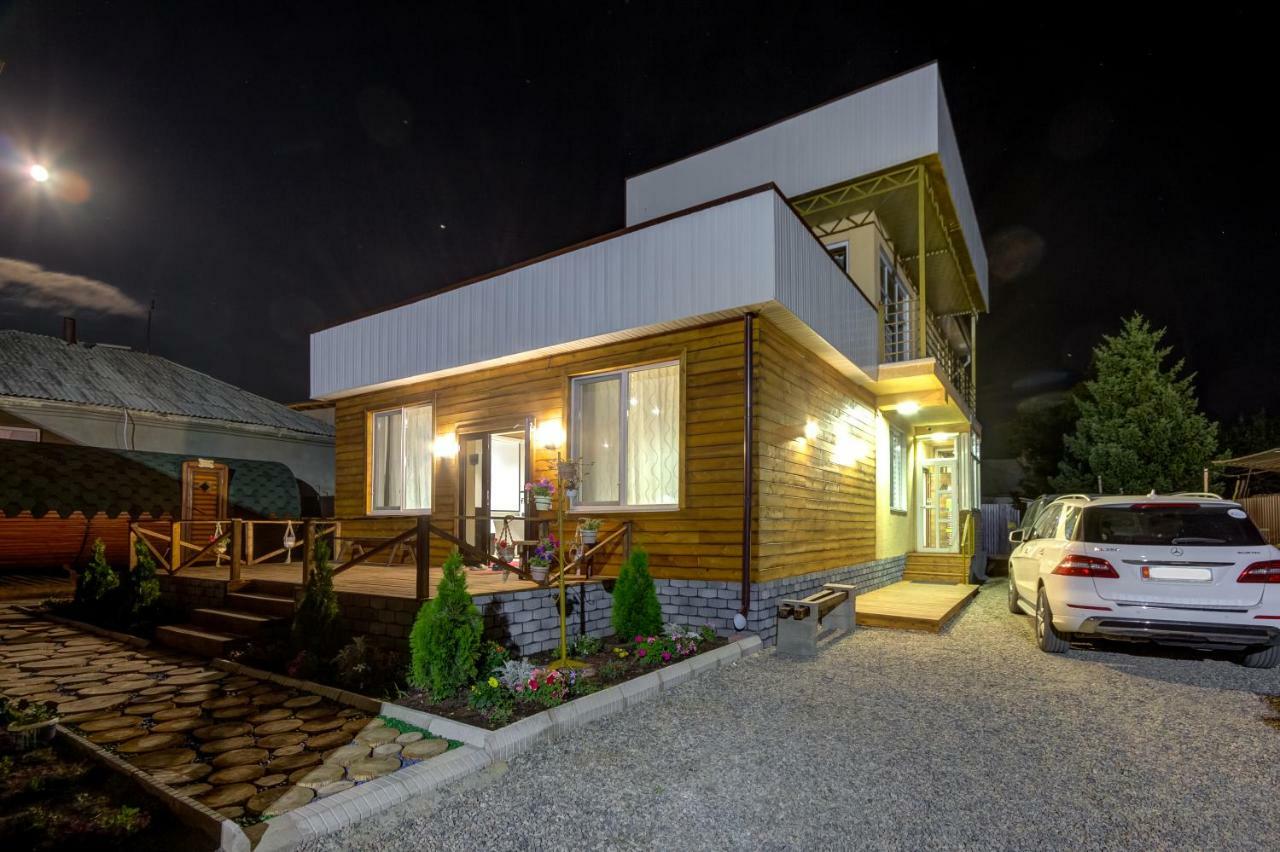 Hillside Karakol B&B Εξωτερικό φωτογραφία